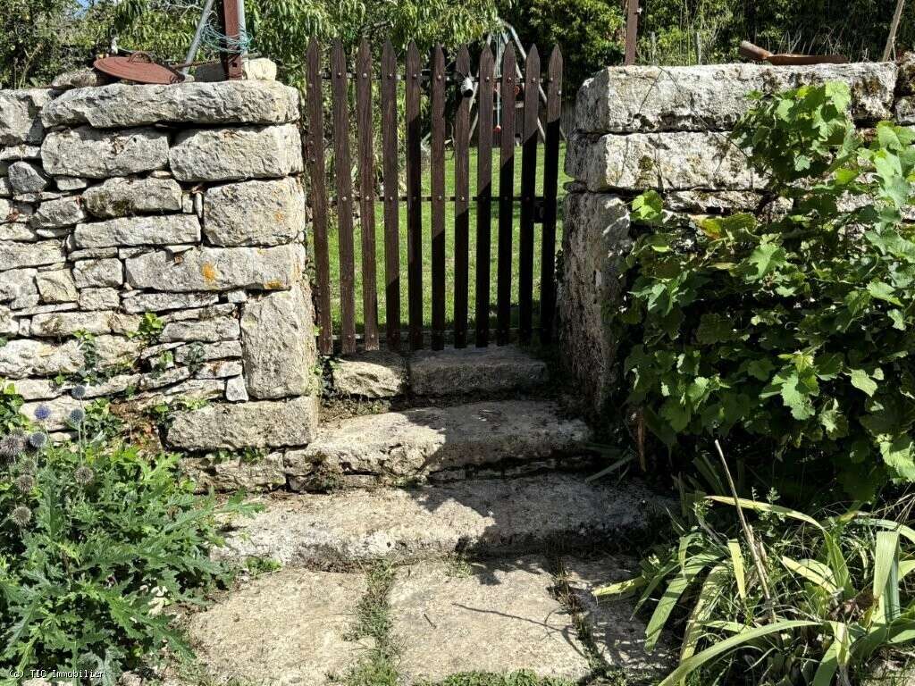 Maison à VERTEUIL-SUR-CHARENTE