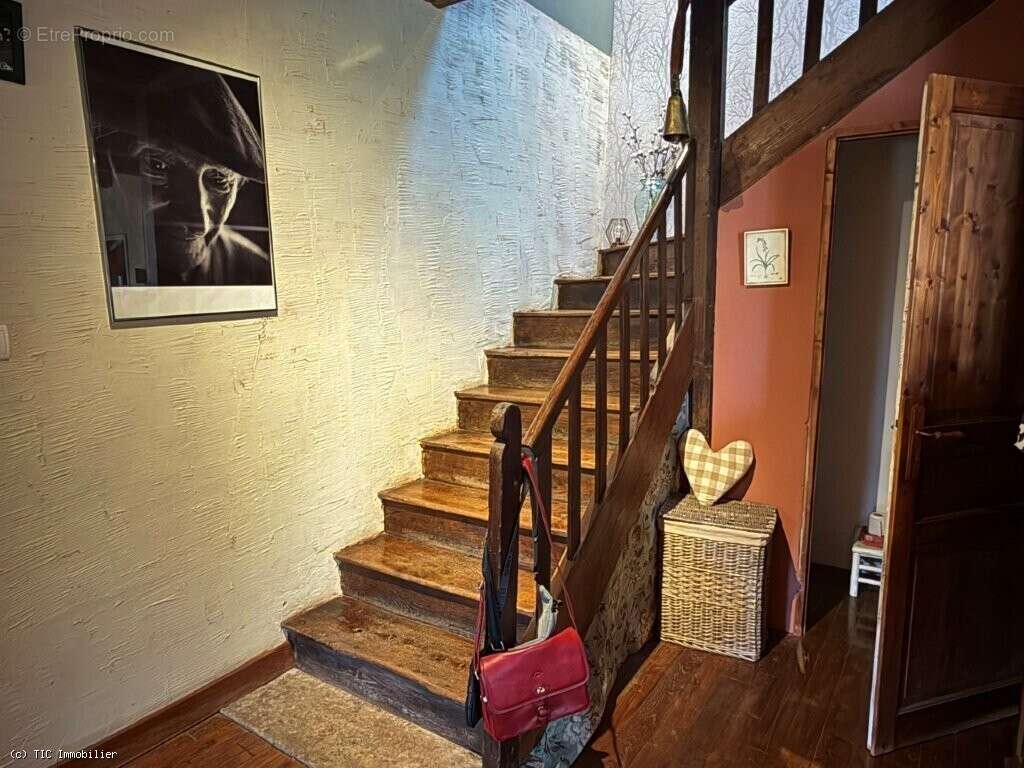 Maison à VERTEUIL-SUR-CHARENTE