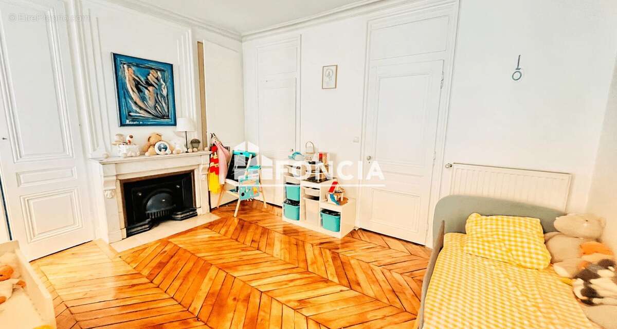 Appartement à LYON-1E