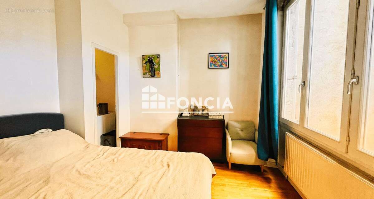 Appartement à LYON-1E