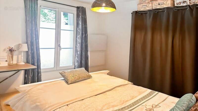 Appartement à MOISSY-CRAMAYEL