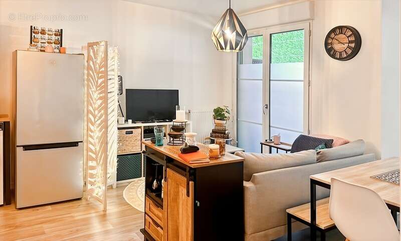 Appartement à MOISSY-CRAMAYEL