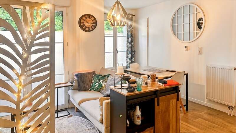 Appartement à MOISSY-CRAMAYEL