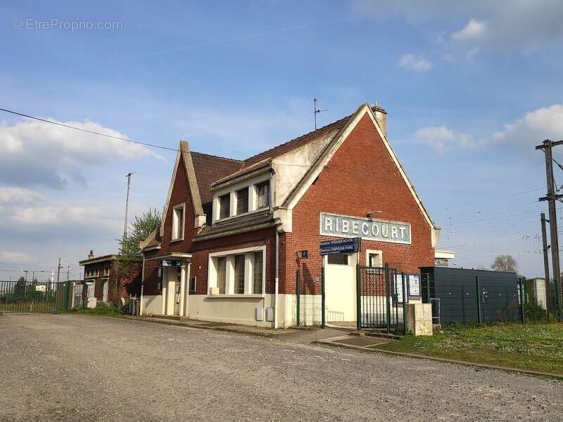Maison à RIBECOURT-DRESLINCOURT