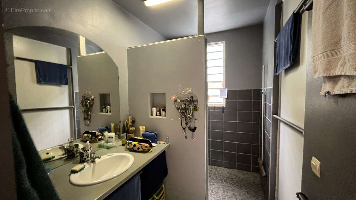 Maison à VIEUX-HABITANTS