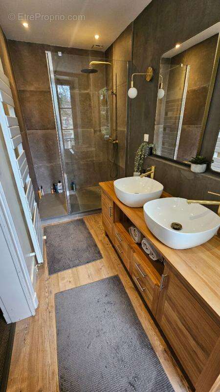 Maison à BERCHERES-SUR-VESGRE