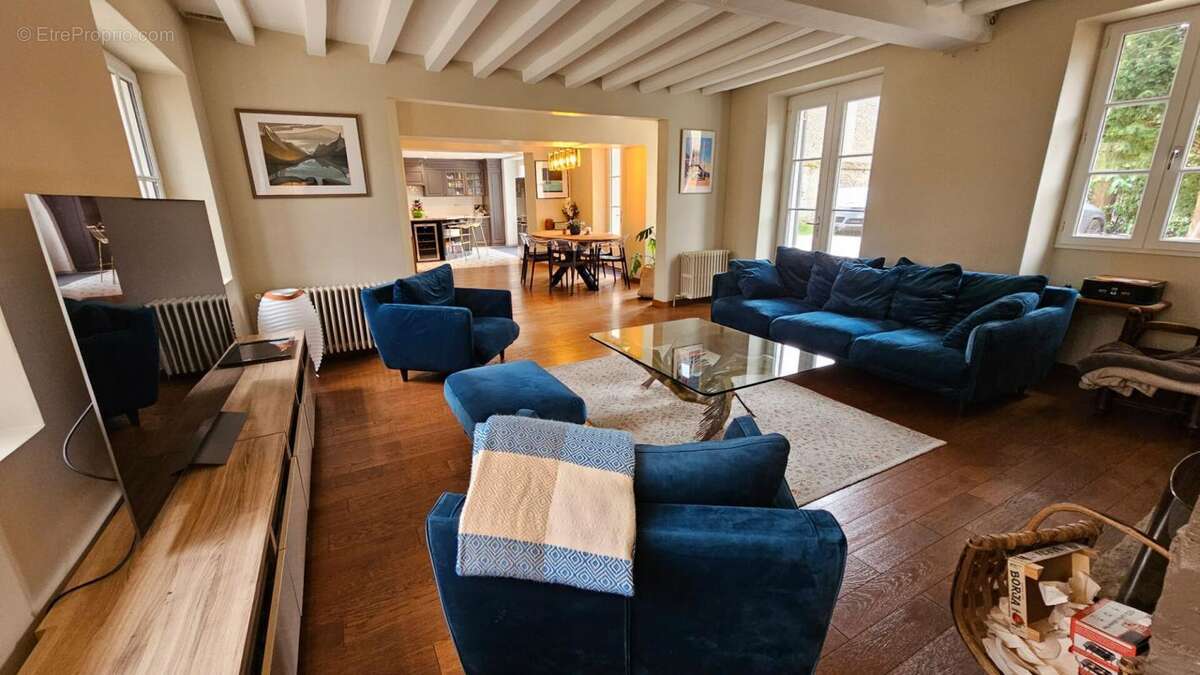 Maison à BERCHERES-SUR-VESGRE