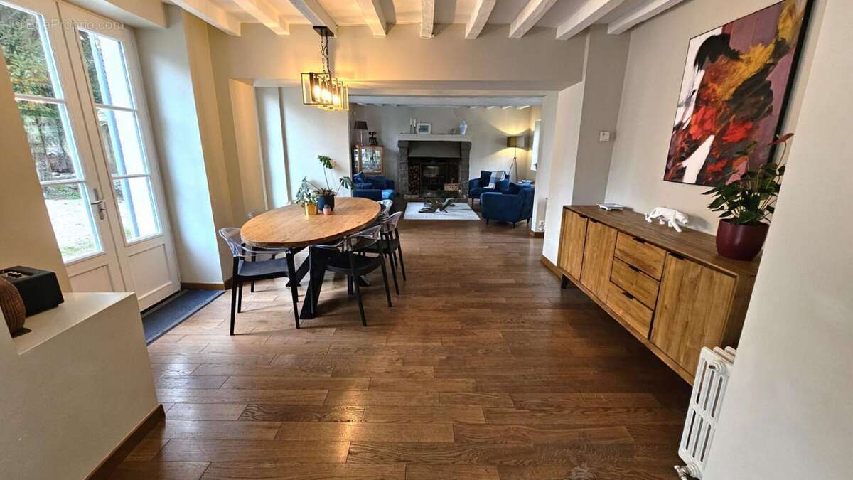 Maison à BERCHERES-SUR-VESGRE