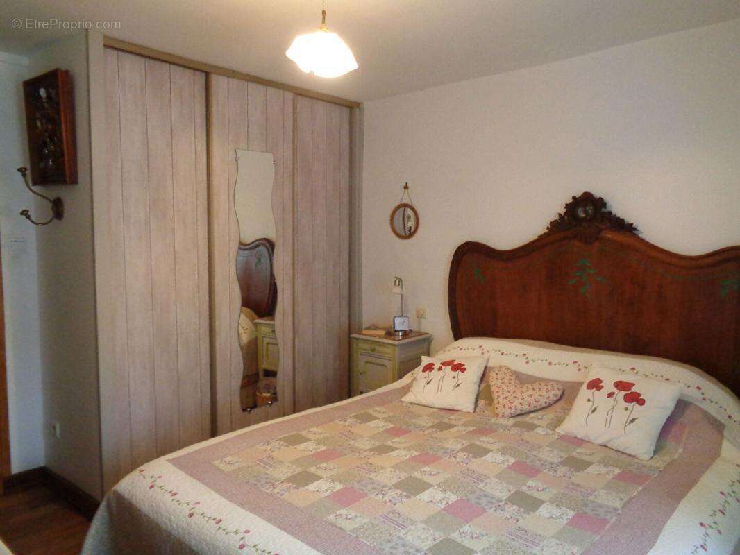 Maison à SAINT-BONNET-DE-MONTAUROUX