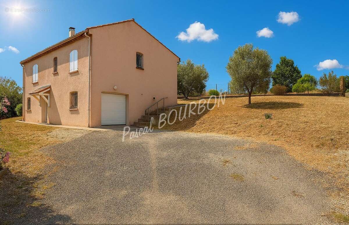 Maison à BELVEZE-DU-RAZES