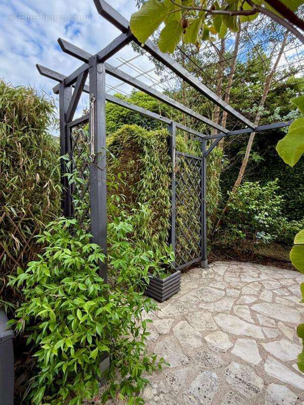 Maison à SAINT-GERMAIN-LES-CORBEIL