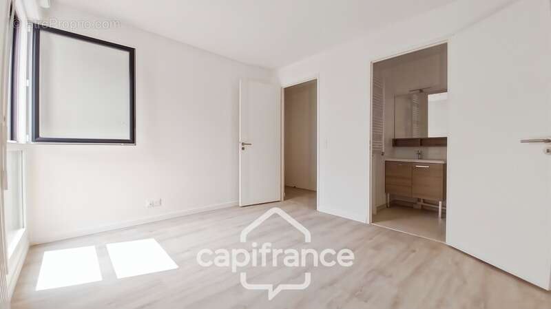 Appartement à ROMAINVILLE