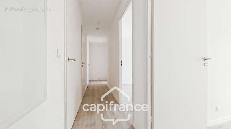 Appartement à ROMAINVILLE