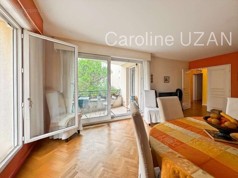 Appartement à SURESNES
