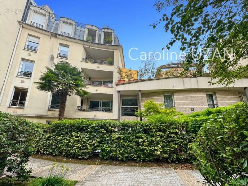 Appartement à SURESNES