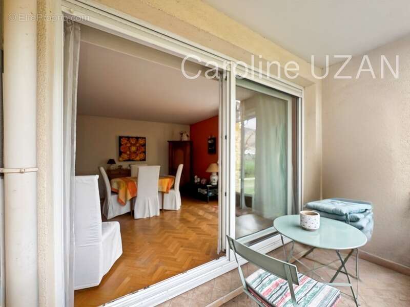 Appartement à SURESNES