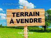Terrain à MONTREUIL