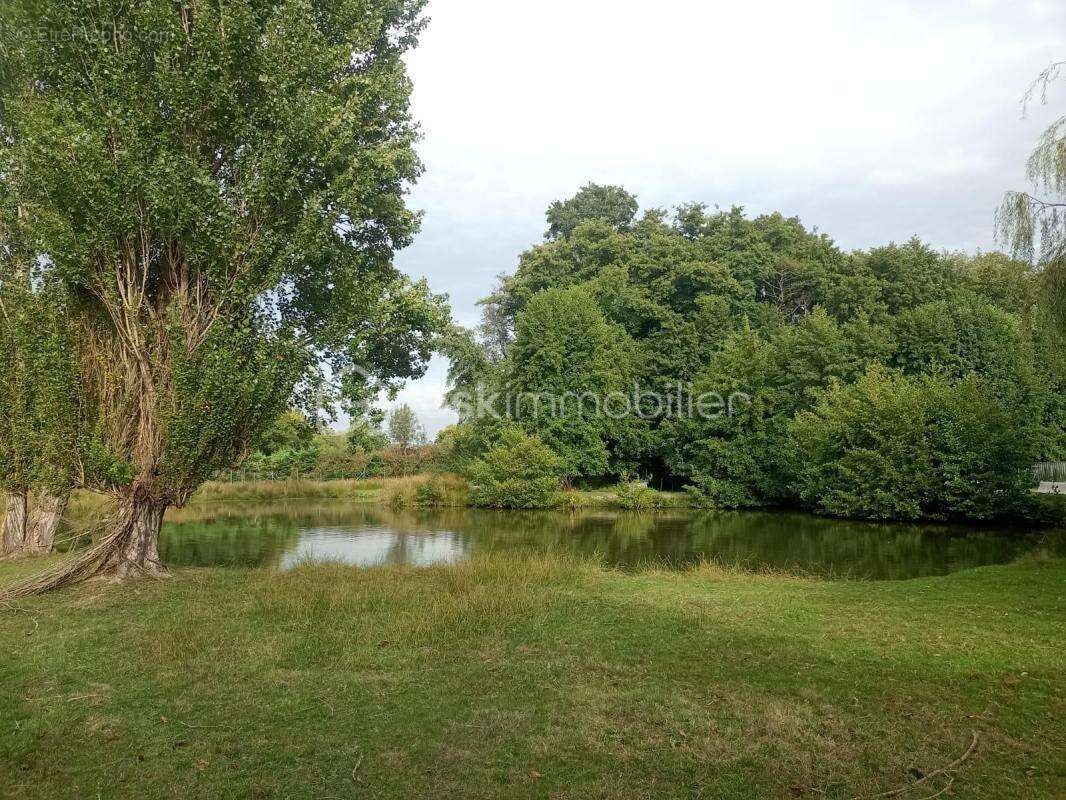 Maison à SAINT-DENIS-DE-PILE