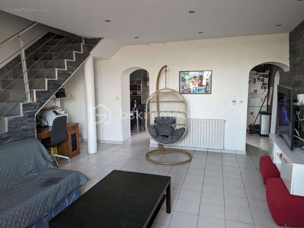 Maison à BOURG-SAINT-CHRISTOPHE