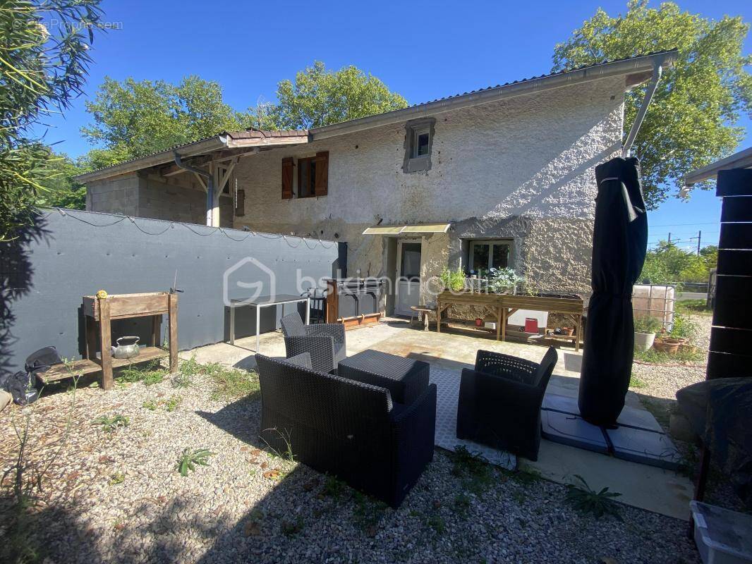 Maison à BOURG-SAINT-CHRISTOPHE