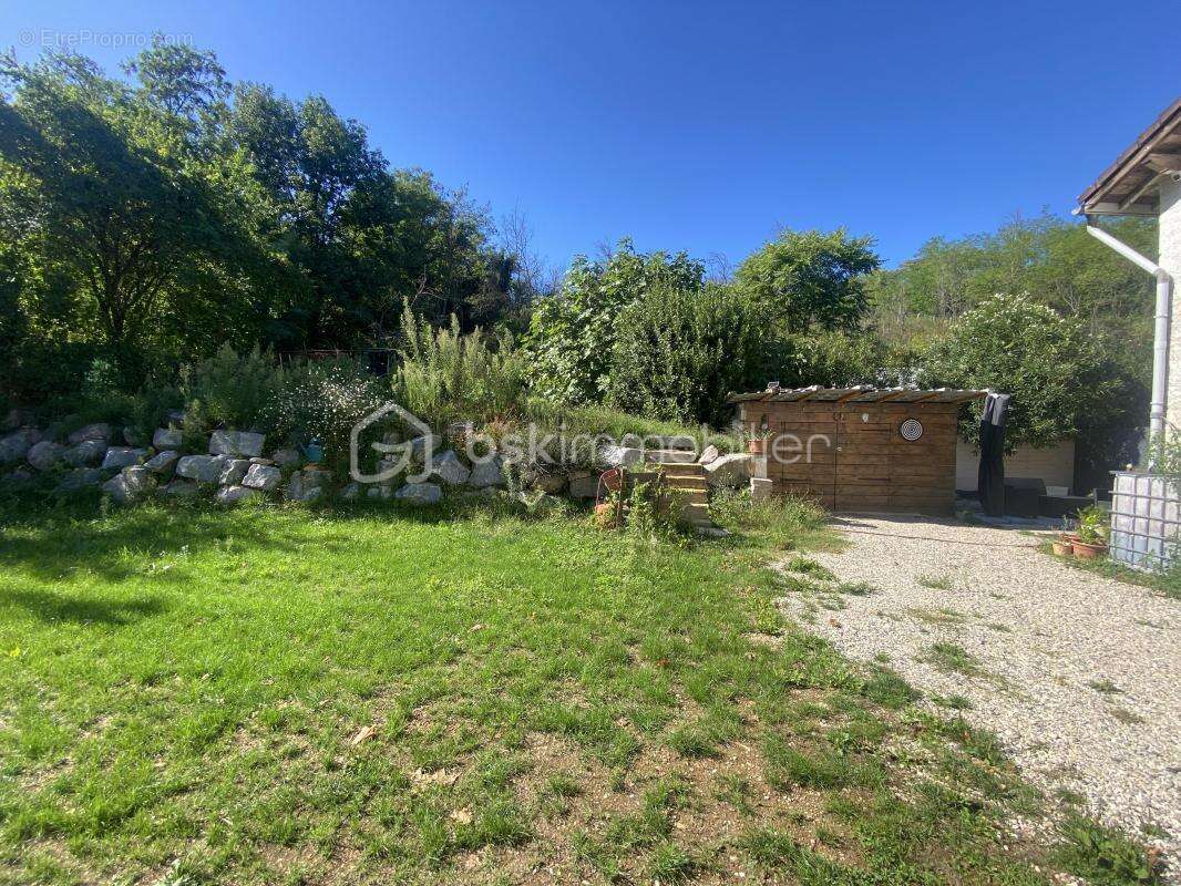 Maison à BOURG-SAINT-CHRISTOPHE