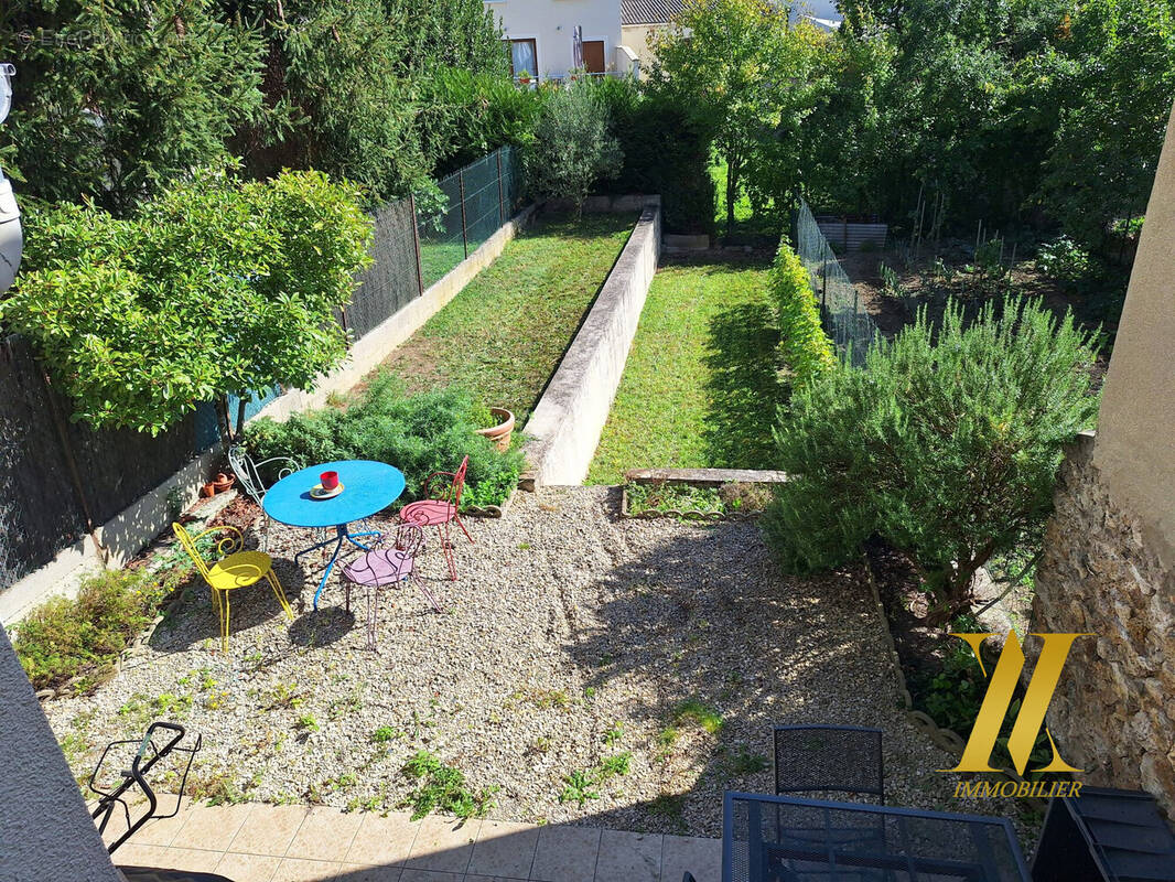 jardin - Maison à MAGENTA