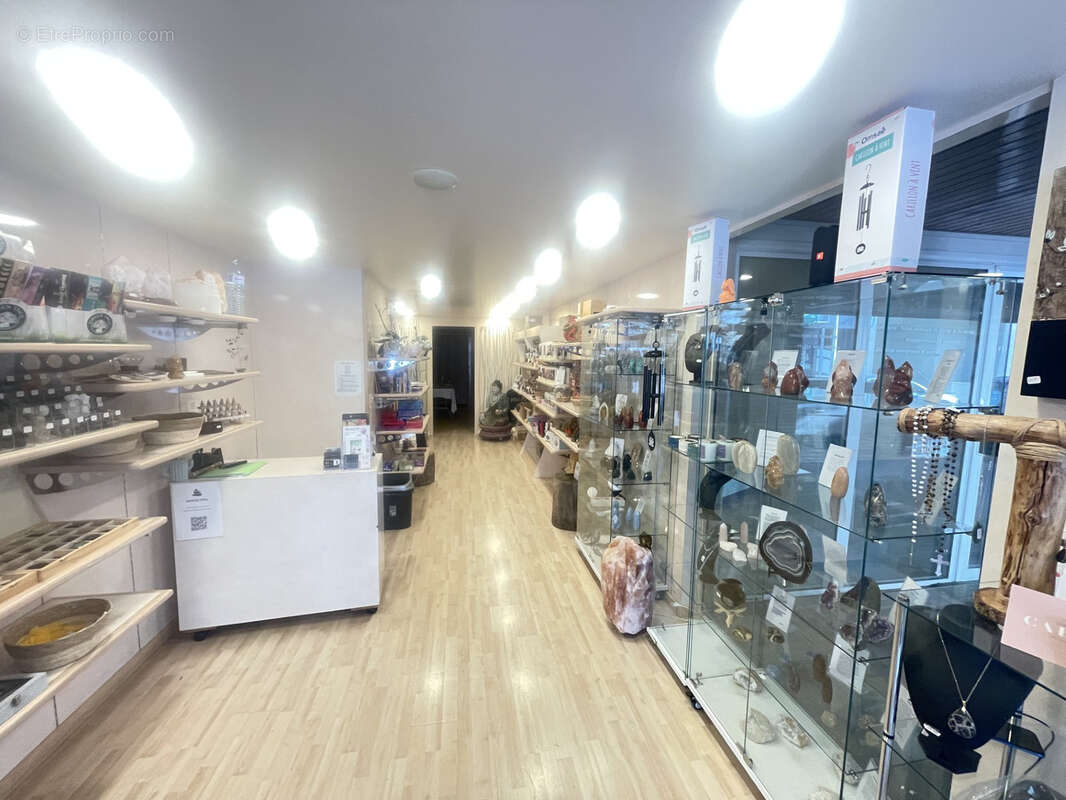 Commerce à CAVALAIRE-SUR-MER