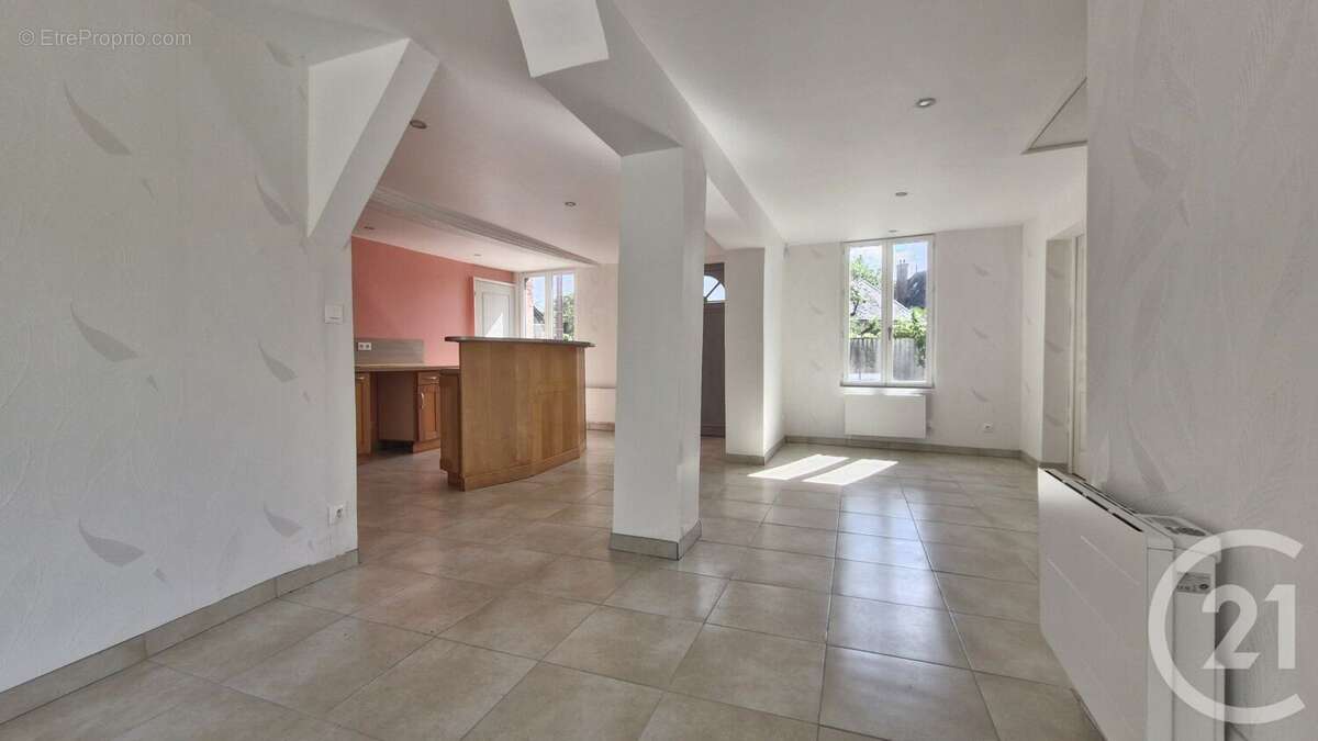 Maison à CHATEAUDUN