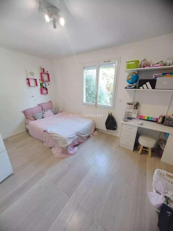 Maison à CLAYE-SOUILLY