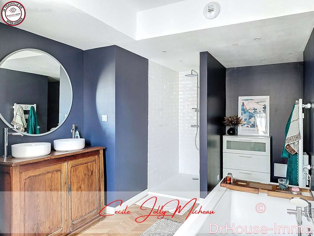 Maison à SAINT-GENES-DE-BLAYE