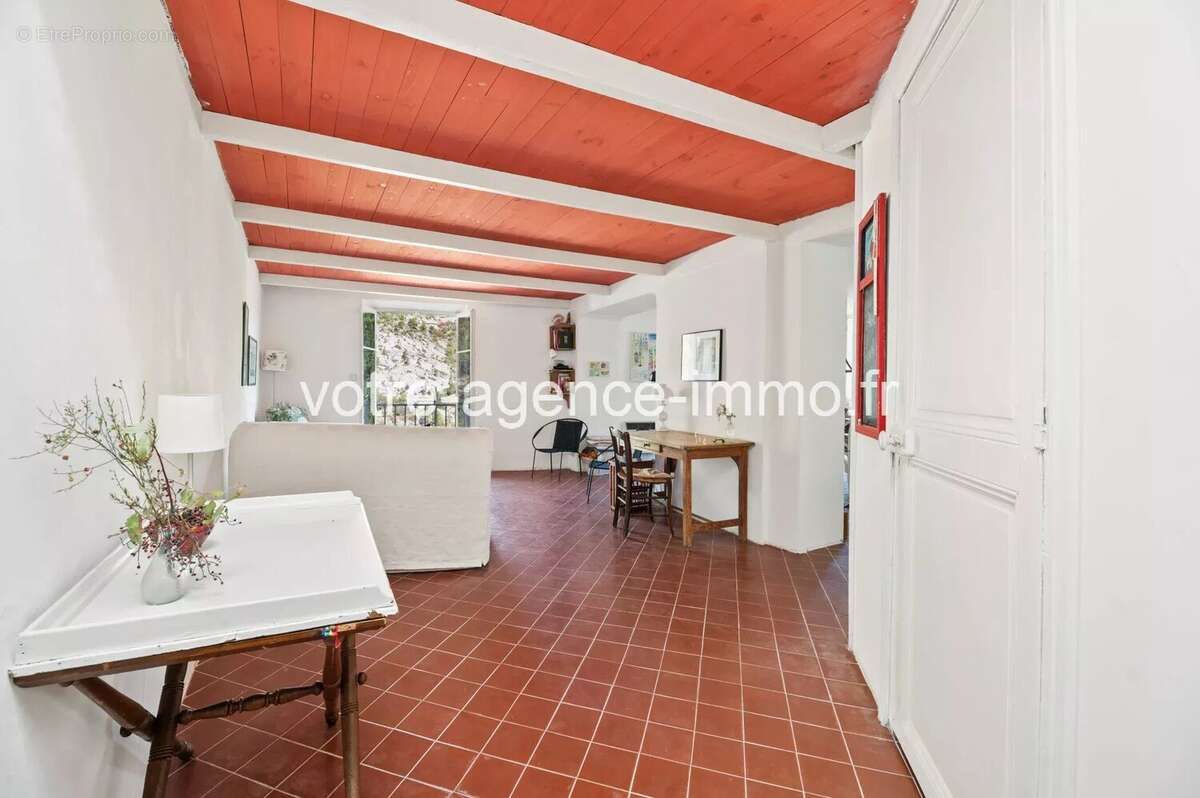 Appartement à COARAZE