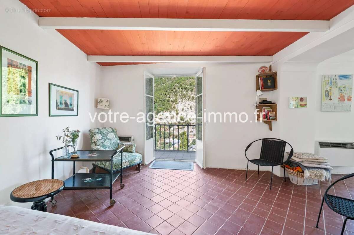 Appartement à COARAZE
