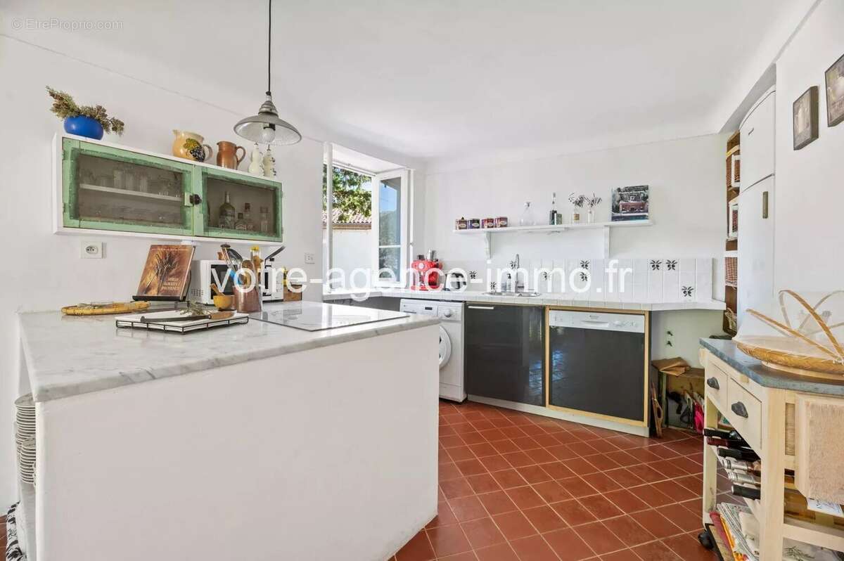 Appartement à COARAZE