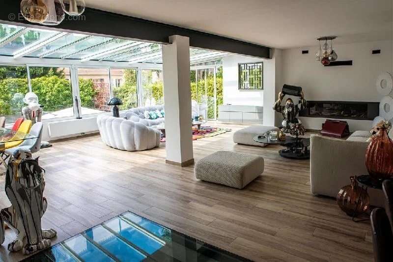 Maison à SAINT-MICHEL-SUR-ORGE