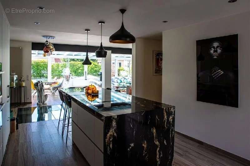 Maison à SAINT-MICHEL-SUR-ORGE