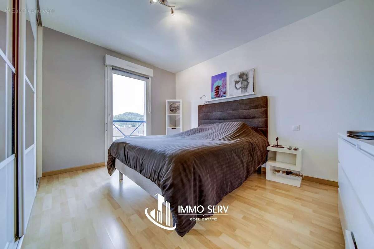 Appartement à AMNEVILLE