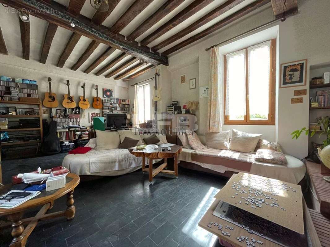 Maison à GRISY-LES-PLATRES