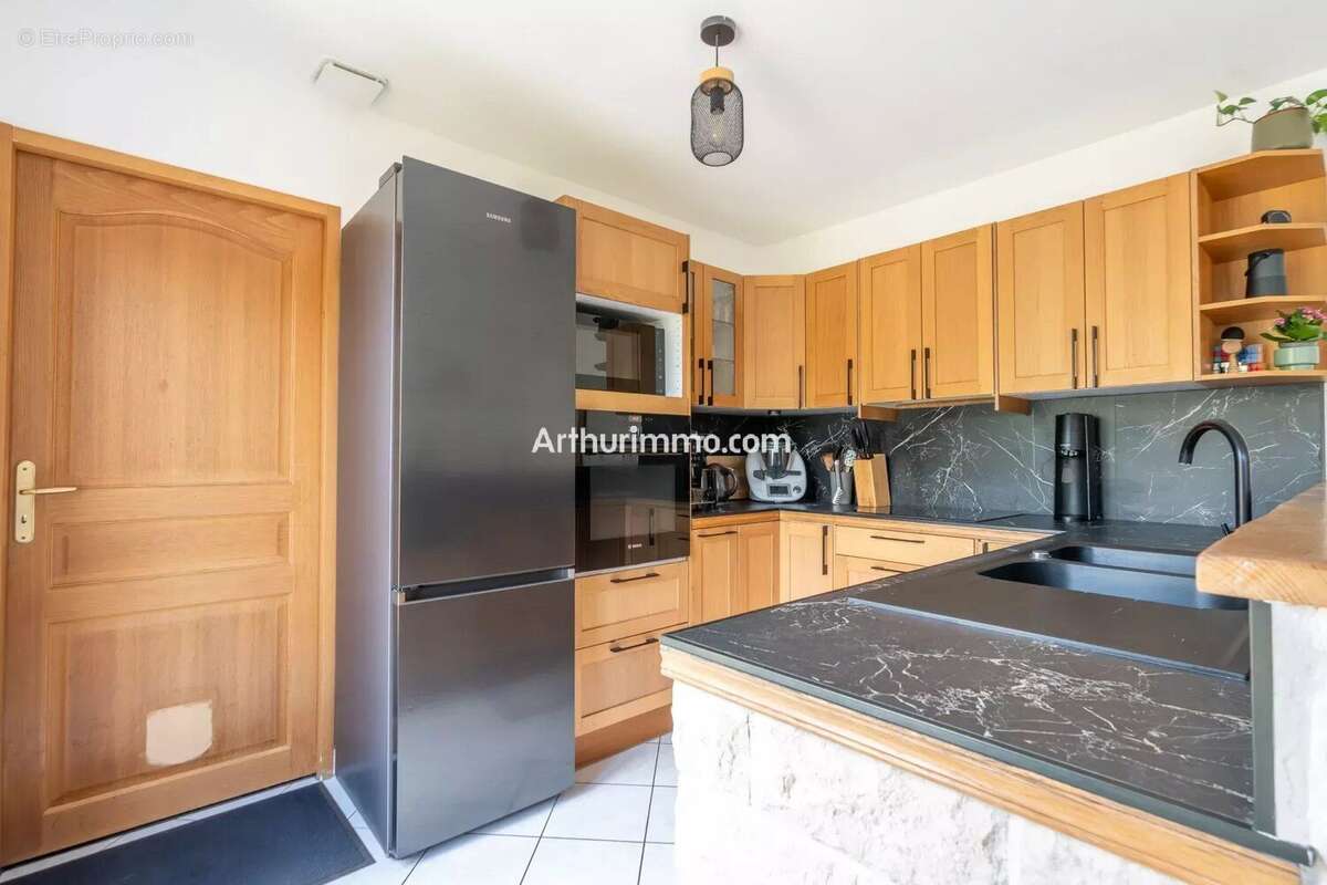 Maison à SUCY-EN-BRIE