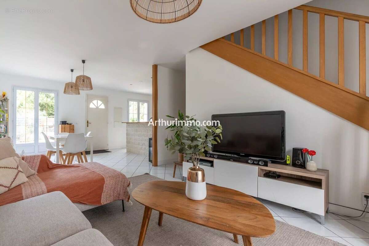 Maison à SUCY-EN-BRIE