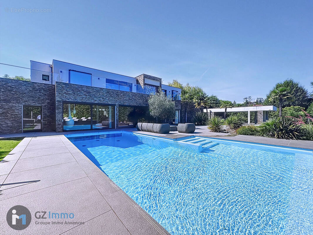 Photo 1 - Maison à FEUCHEROLLES