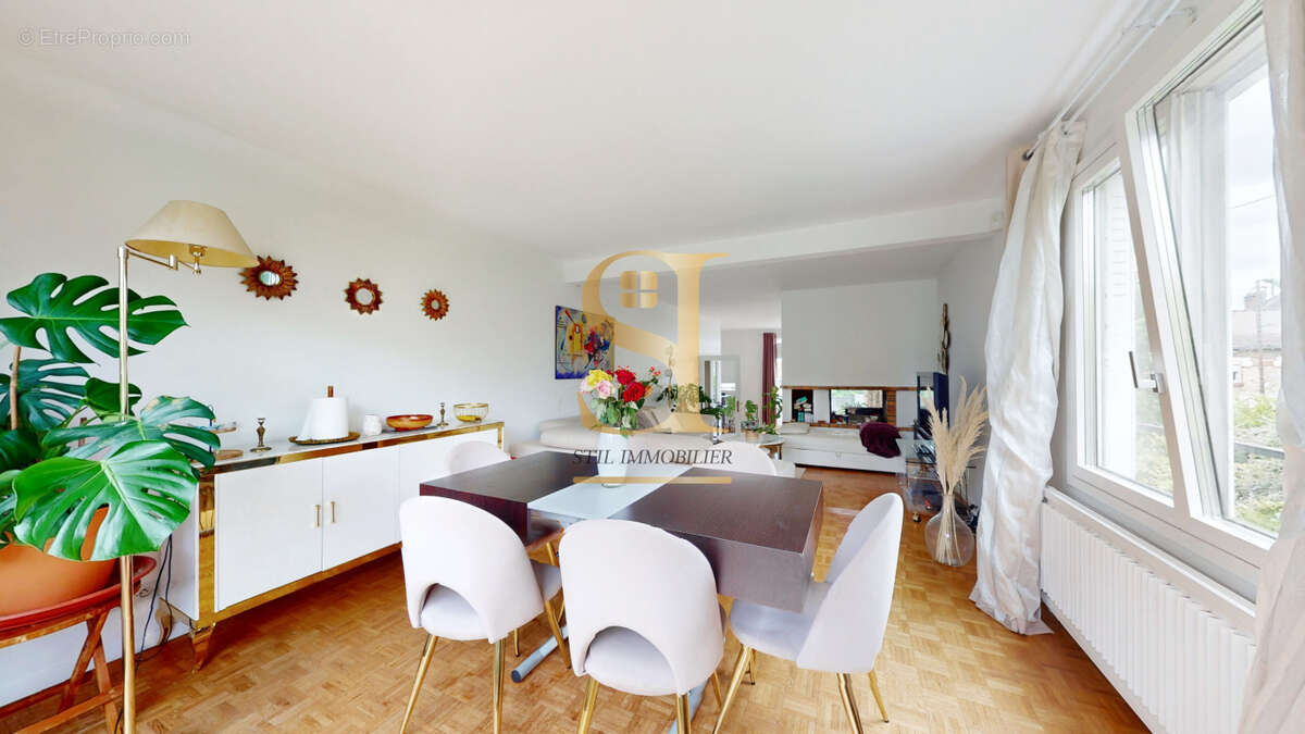 Maison à JUVISY-SUR-ORGE