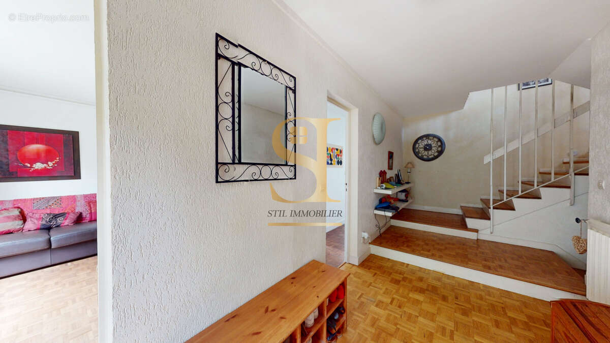 Maison à JUVISY-SUR-ORGE