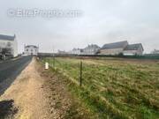 Terrain à FOURCHAMBAULT