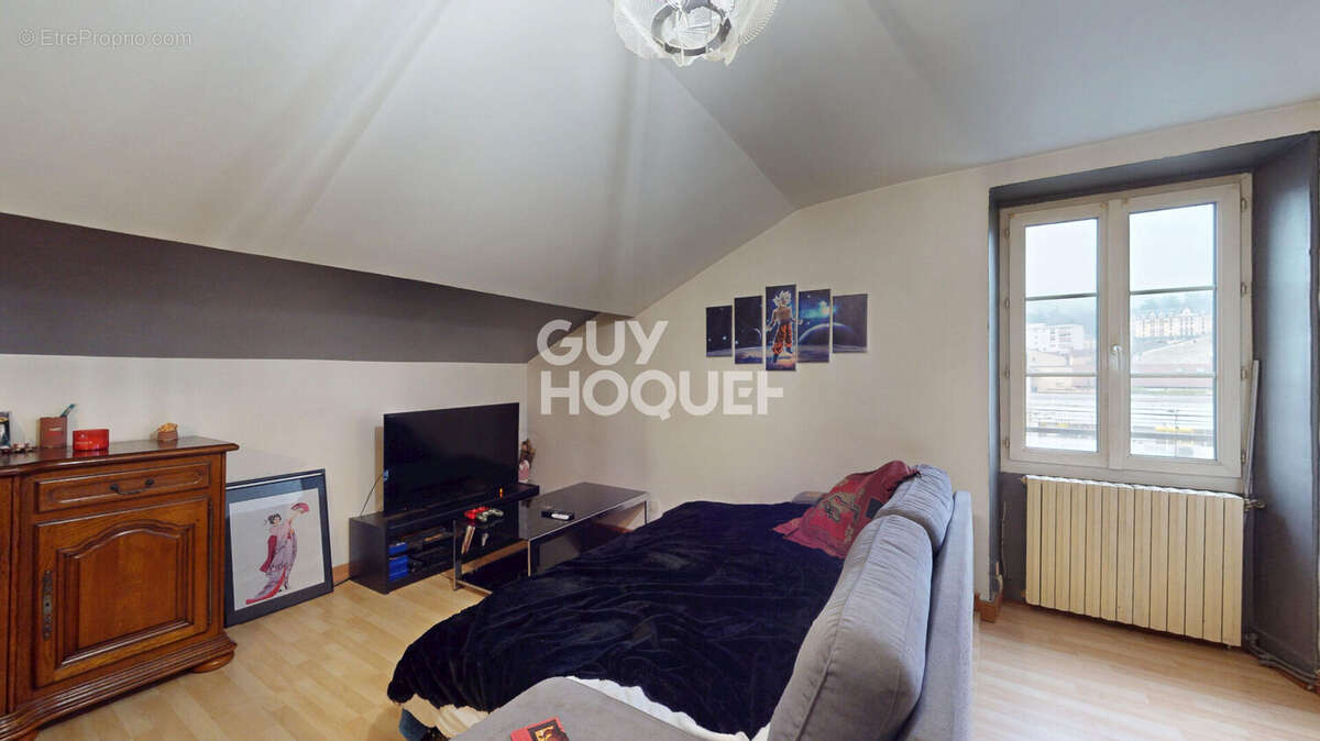 Appartement à AIX-LES-BAINS