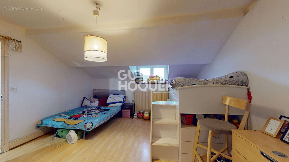 Appartement à AIX-LES-BAINS