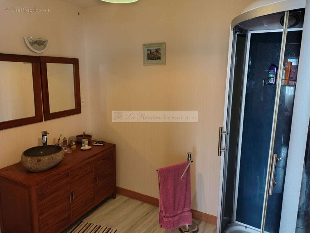 Maison à MONTEMBOEUF