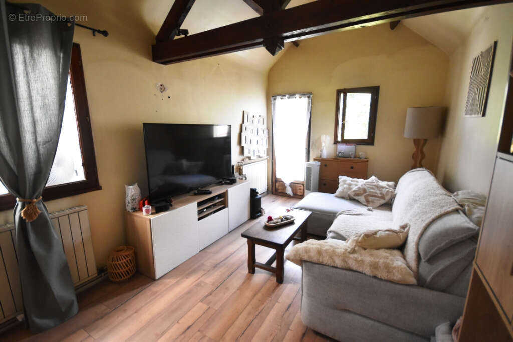 Maison à FONTENAY-SAINT-PERE