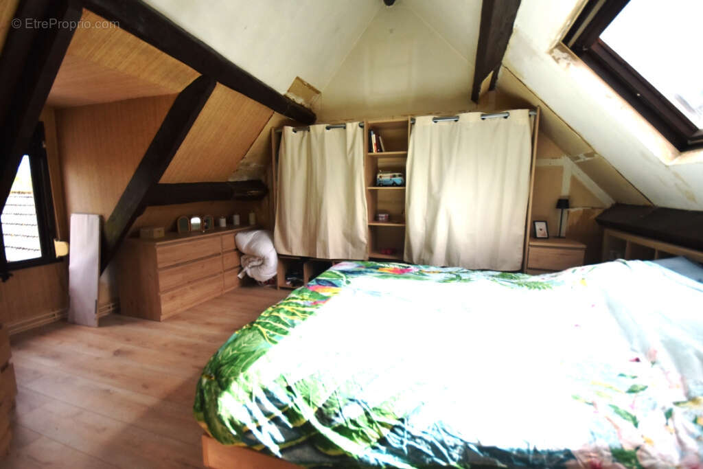 Maison à FONTENAY-SAINT-PERE