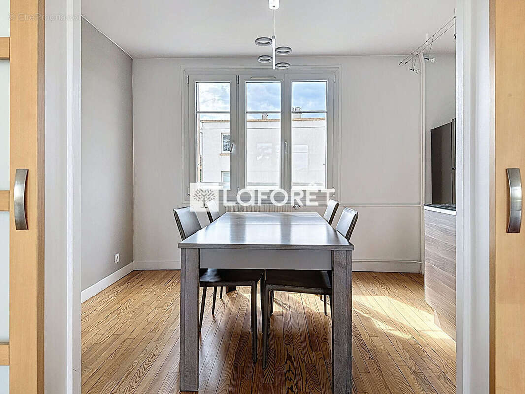 Appartement à CHAMPIGNY-SUR-MARNE