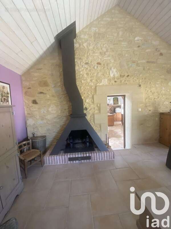 Photo 5 - Maison à SAINT-CYBRANET